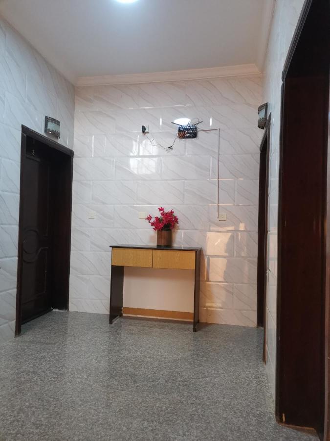Al Shadi Apartments Yanbu Buitenkant foto