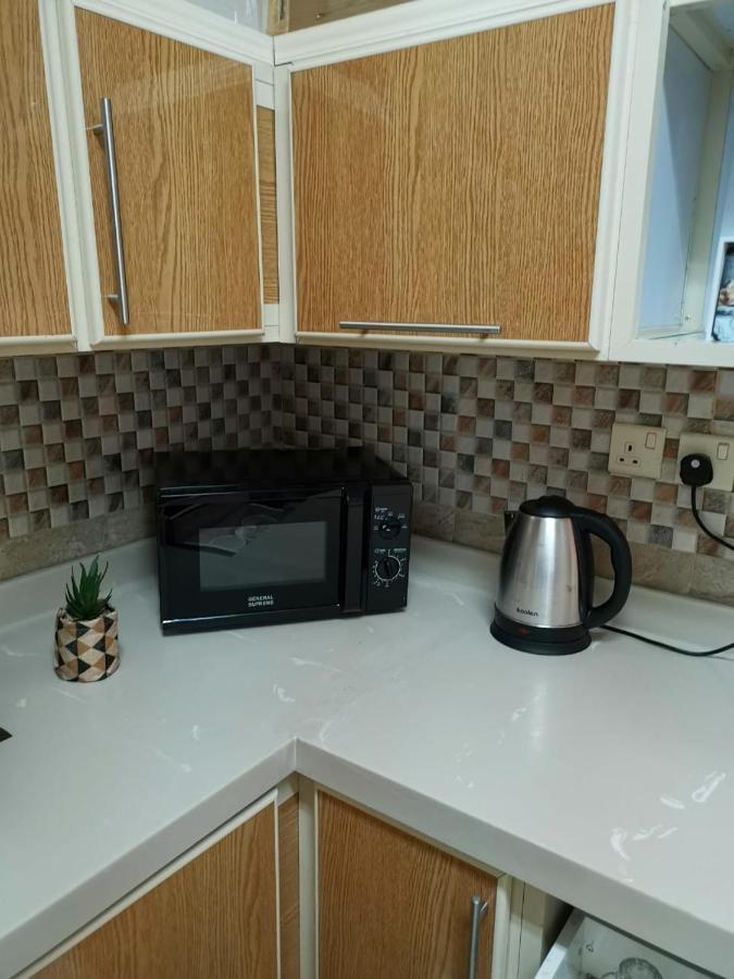 Al Shadi Apartments Yanbu Buitenkant foto