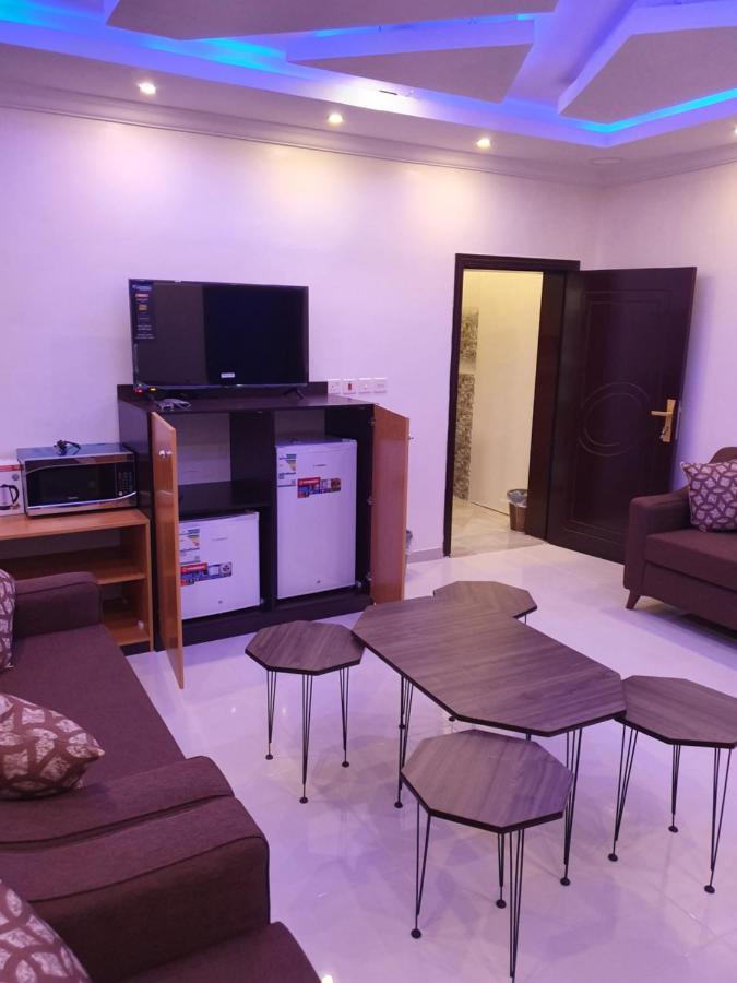 Al Shadi Apartments Yanbu Buitenkant foto