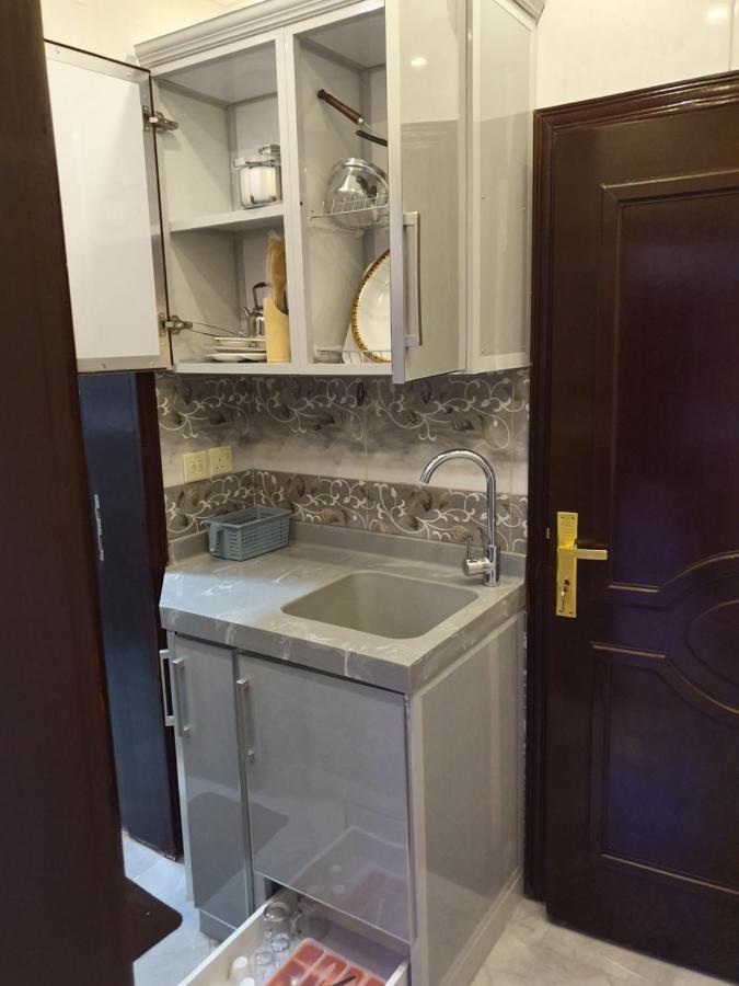 Al Shadi Apartments Yanbu Buitenkant foto