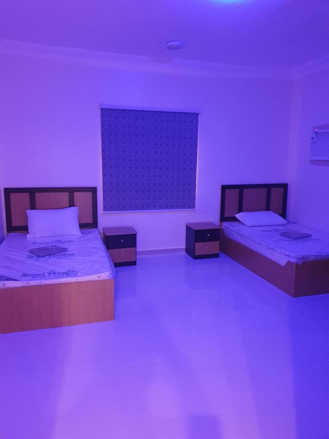 Al Shadi Apartments Yanbu Buitenkant foto